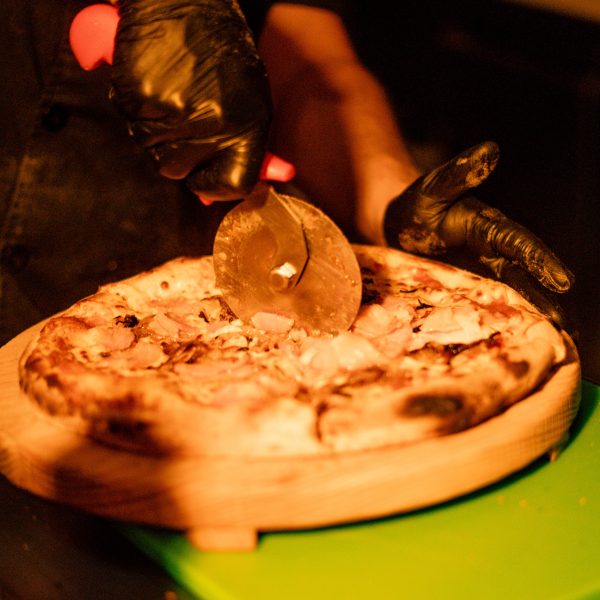 coppola-pizza-vinyl-bar-puebla-3